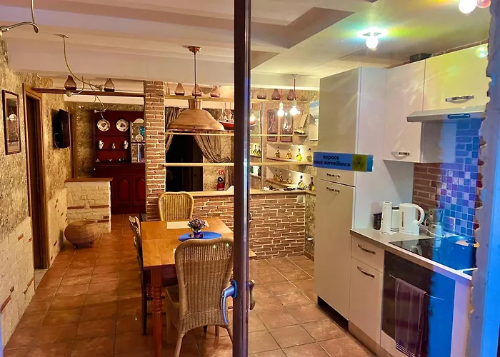 Rum i privatbostad , Piscine, Jardin, Parking Anglet
