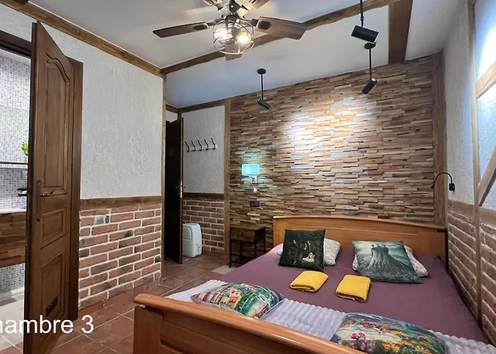 , Piscine, Jardin, Parking Kwatera prywatna